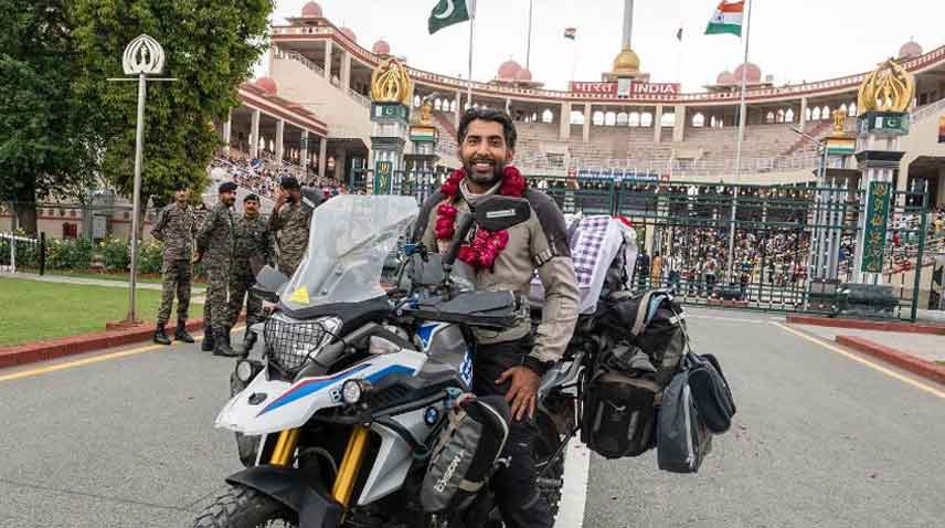 WideLens by Abrar at Wahga Border, Lahore.