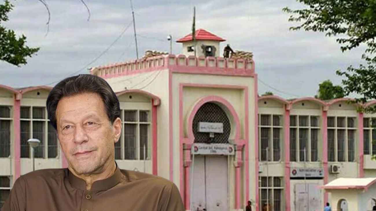 Two former Adiala Jail officials arrested for aiding Imran Khan Two former Adiala Jail officials arrested for aiding Imran Khan