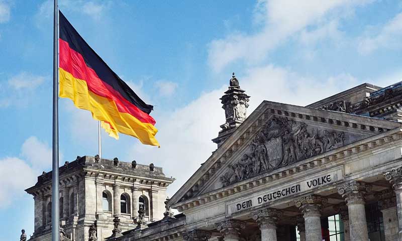 German consulate restores visa services