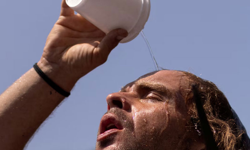 Extreme heat: How does it affect medicines and those taking them?