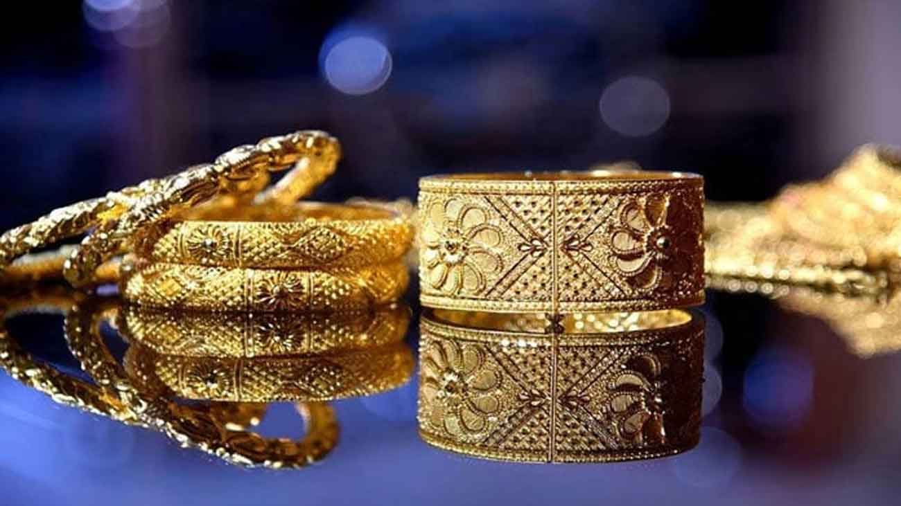 Gold prices continue upward trend amid surge in global market
