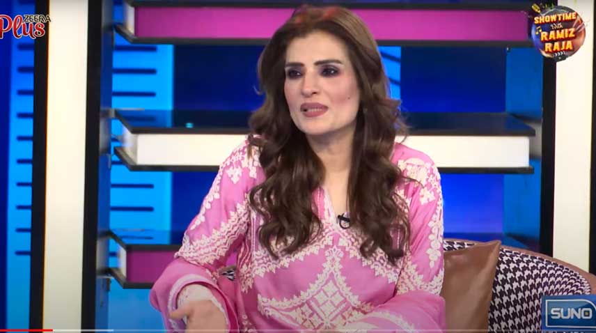Pakistani star Resham reveals her first salary was Rs300 