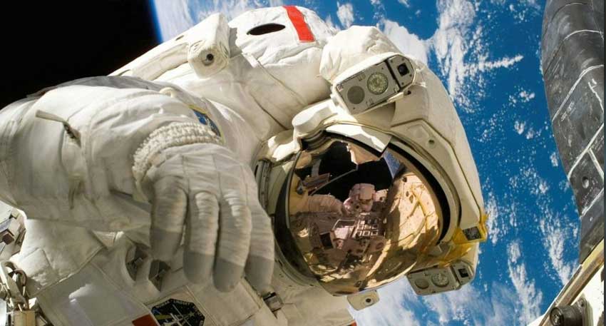 Who will be Pakistan’s first astronaut in joint mission with China?