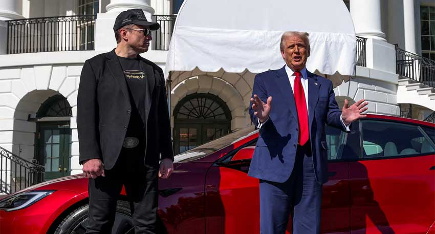 Tesla’s brand loyalty collapsed after Musk backed Trump, data shows File photo