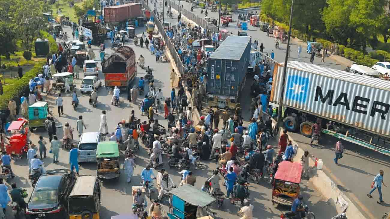 Punjab transporters begin wheel-jam strike over heavy fines