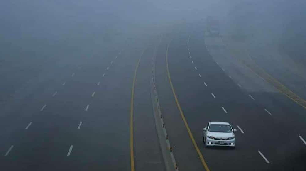 Air pollution and fog shut down key motorway sections across Pakistan