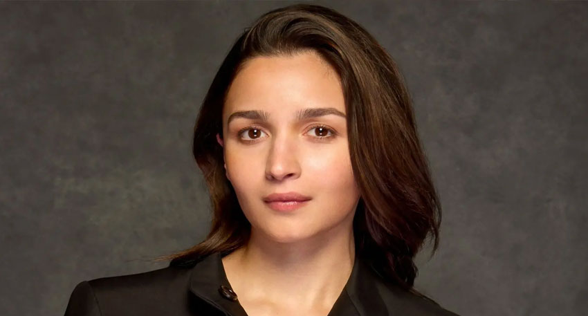 Alia Bhatt facing camera