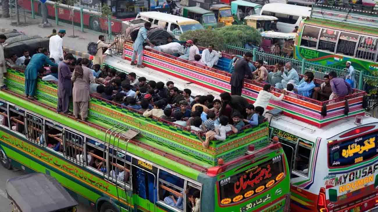 The government has ordered a cut in transport fares. File photo