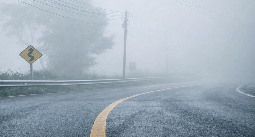 Dense fog shuts Punjab motorway sections as visibility drops to zero