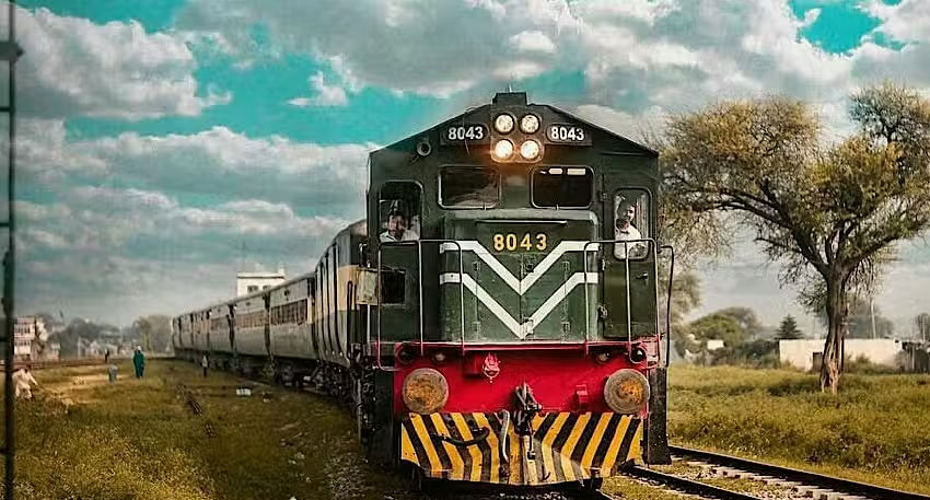 Pakistan railways to hire new employees