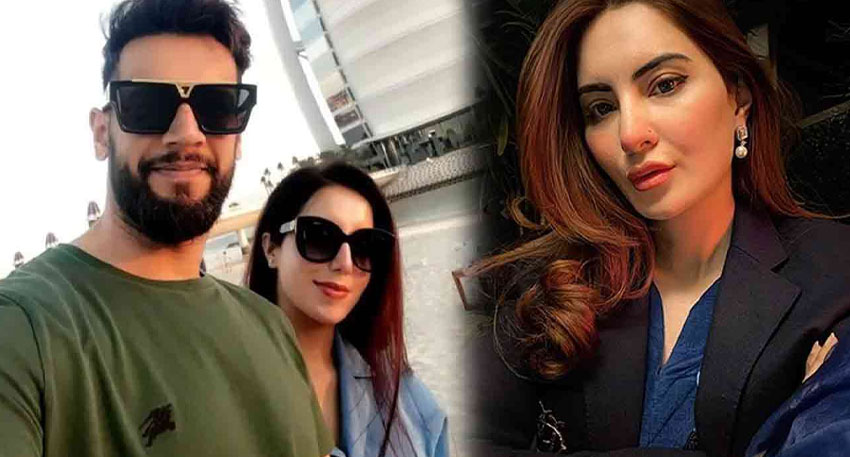 Imad Wasim with his wife and Nyla Rajah on other side