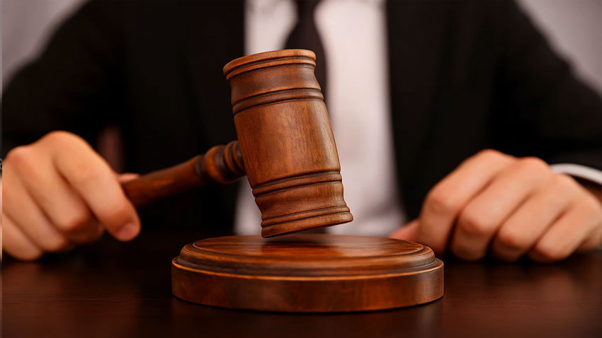 Constitutional Court suspends prime minister from duty due to dishonesty