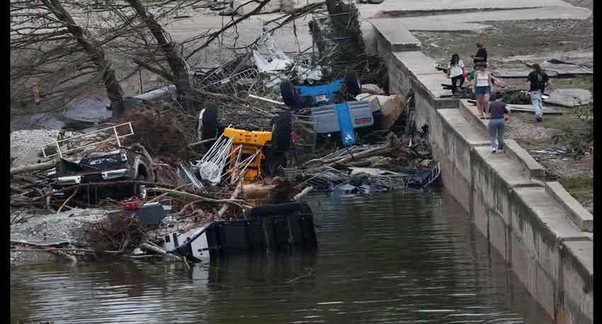 Texas flooding: Rescuers overwhelmed as more rain threatens the helpless