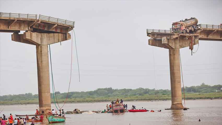 Ten dead after bridge collapses in Indian state Gujarat