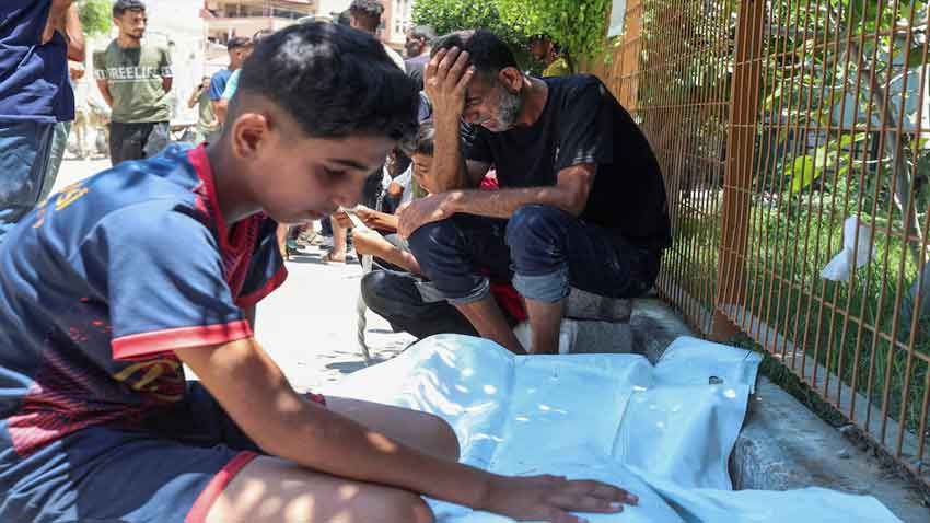 17 aid seekers killed as Gaza truce talks faltering over Israeli troops’ withdrawal