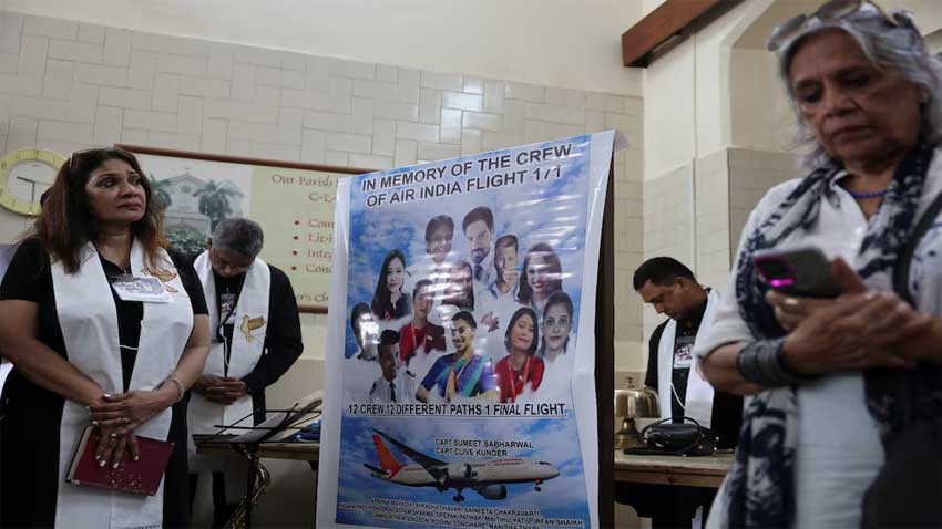 Air India crash report shows pilot confusion over engine switch movement