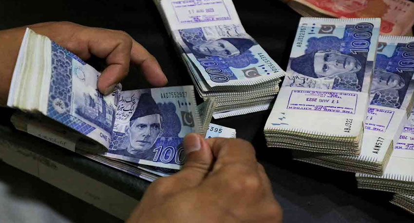 Govt slashes profit rates on National Savings Schemes File Photo