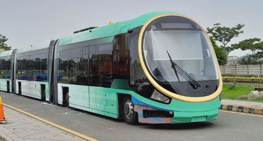 Lahore to launch first electric tram with auto-navigation