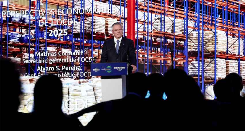 OECD lowers global outlook as Trump trade war hits US growth