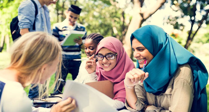 US offers fully funded scholarships to Pakistani students