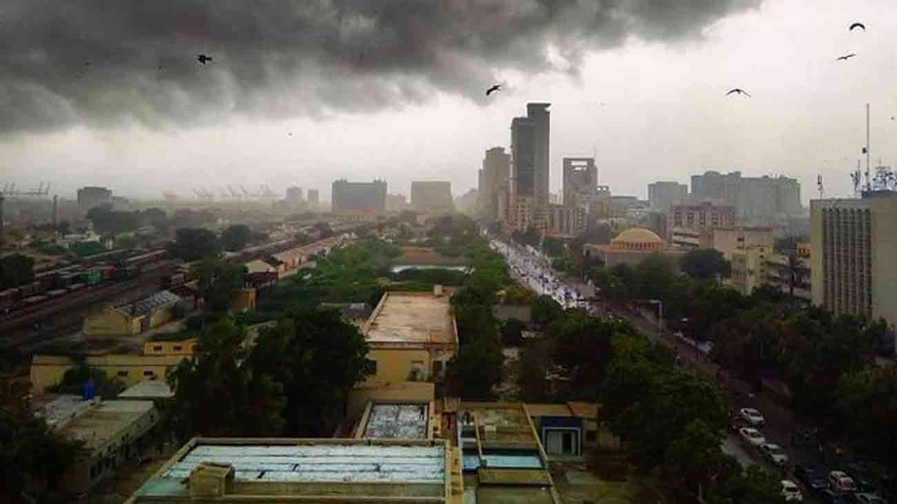 Karachi’s temperature is expected to drop significantly