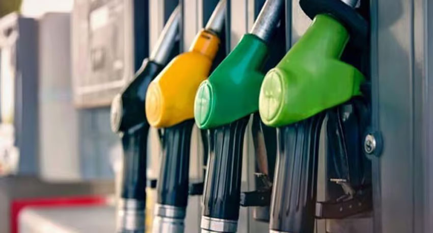 Petrol prices in Pakistan likely to drop in December 2025