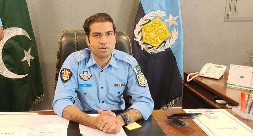 SP Adeel Akbar shoots himself in Islamabad SP Adeel Akbar was at his office