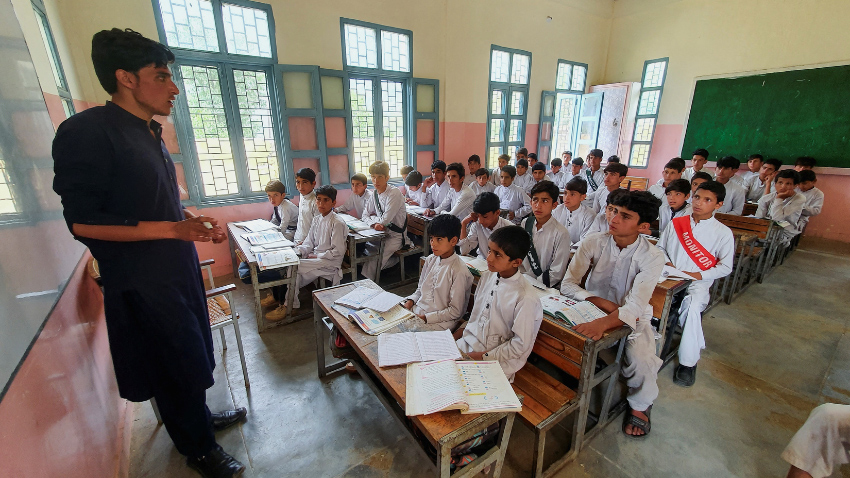 Islamabad schools introduce four-day workweek system