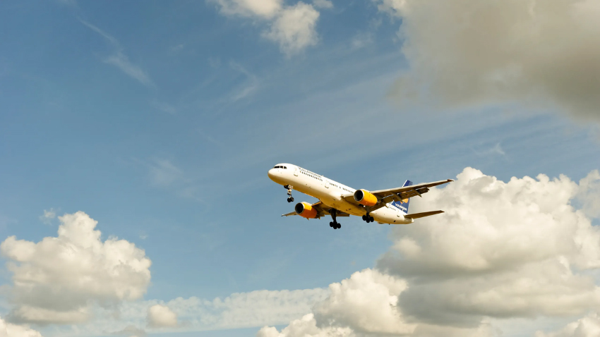 A total of 76 international flights from Pakistan to Middle East. File photo