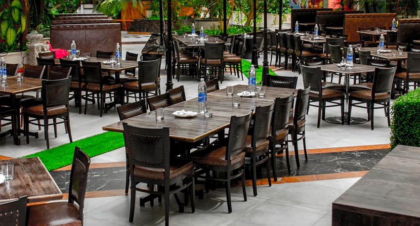 Restaurants in Pakistan prepare to close dine-in services by 10 PM under new government rules.