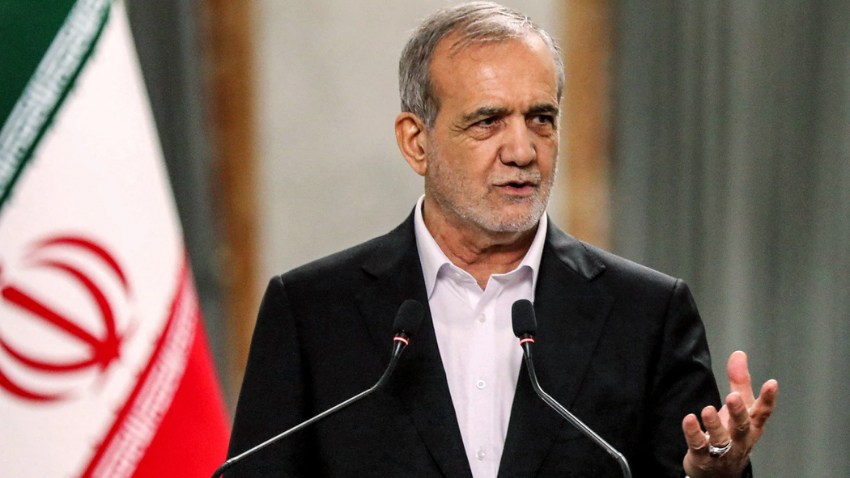 Iran president says Lebanon truce a key condition for ending war. File photo