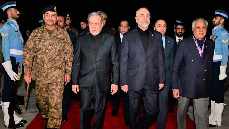 Iran US talks: Iranian Delegation arrives in Pakistan for ceasefire negotiations