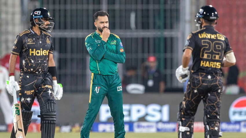 Peshawar Zalmi sets formidable 197-run target for Multan Sultans