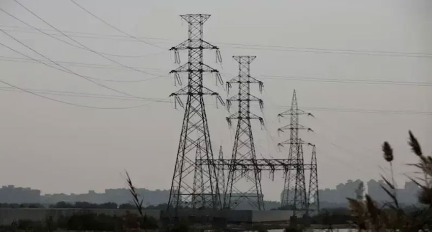 Govt finally breaks silence on electricity loadshedding amid power shortage crisis