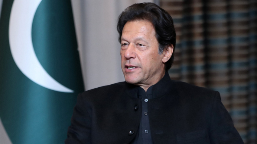 Imran Khan returns to Adiala Jail after medical check-up. File photo
