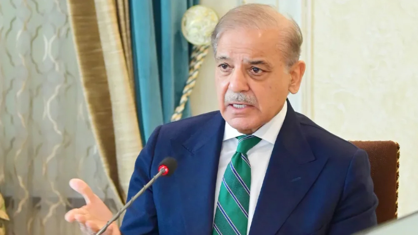 PM Shehbaz Sharif to announce housing loan package. File photo