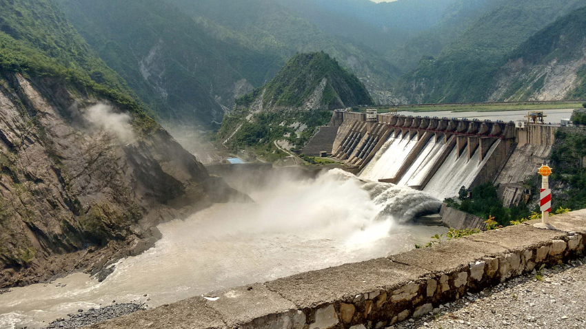 Pakistan has issued a flood alert after India released water from the Salal Dam. File photo