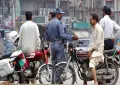 Lahore makes side-view mirrors mandatory for motorcyclists