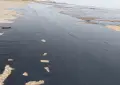 Oil washes ashore on Iranian islands after Hormuz tanker blasts