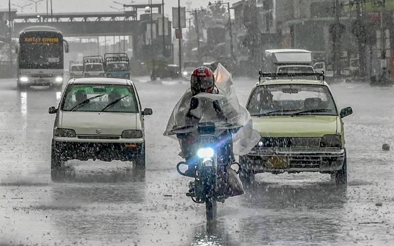 Lahore weather today