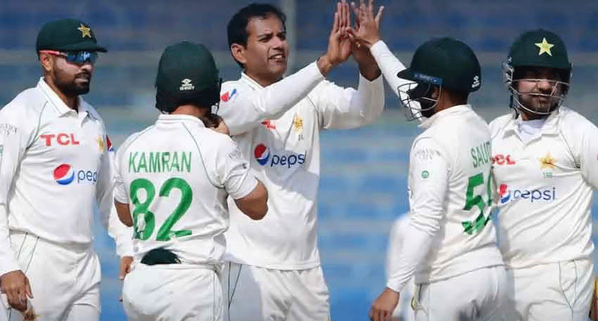 Babar fit as Pakistan weigh four fast bowlers against England