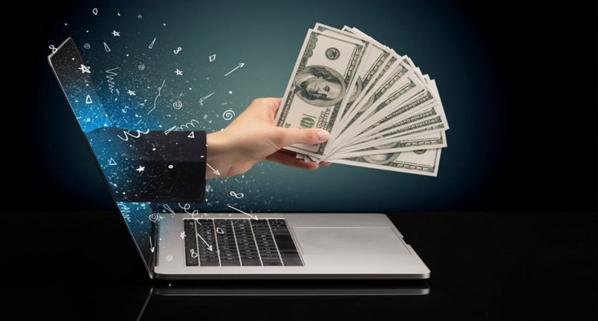 Pakistani freelancers earn Rs49 billion in one month, foreign exchange jumps 45.5%. File photo