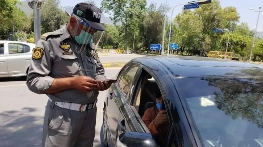 Islamabad Traffic Police penalises over 44,000 vehicles. File photo