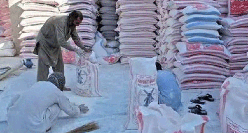 Flour and onion prices rise in Karachi as higher wheat costs push up prices of naan and other daily food items