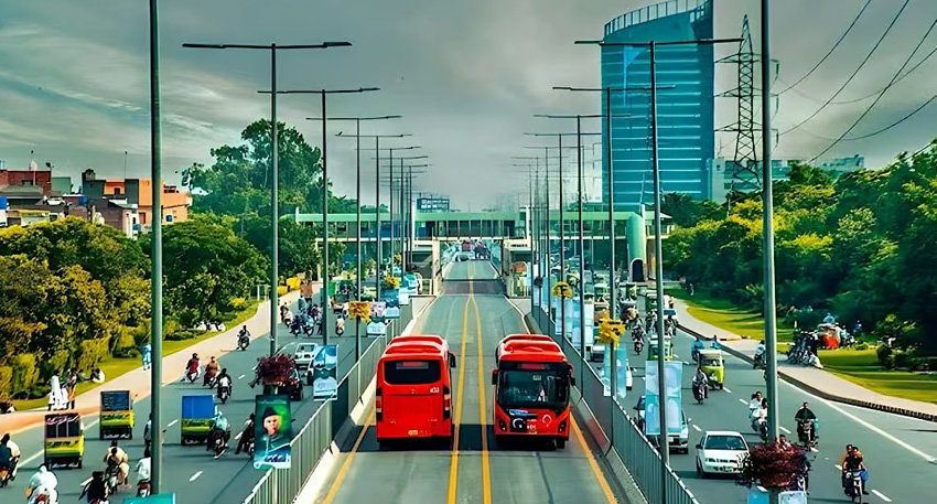 Islamabad, Rawalpindi suspend Metro Bus and Green Bus services