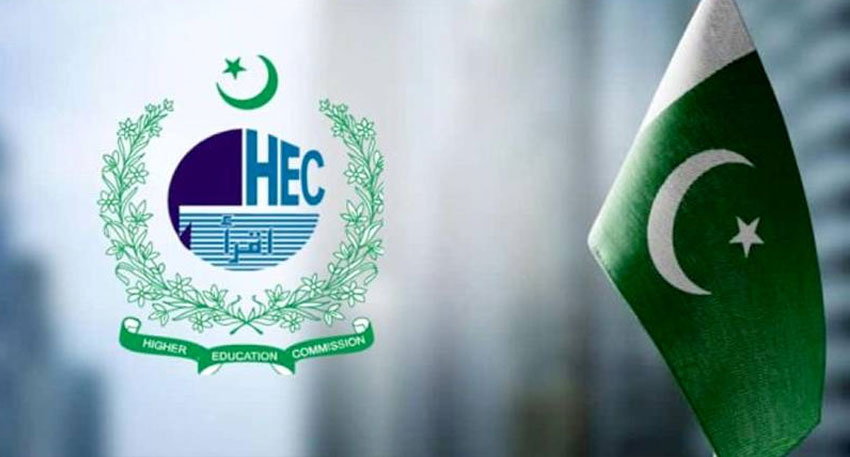 HEC mandates AI course for all programs