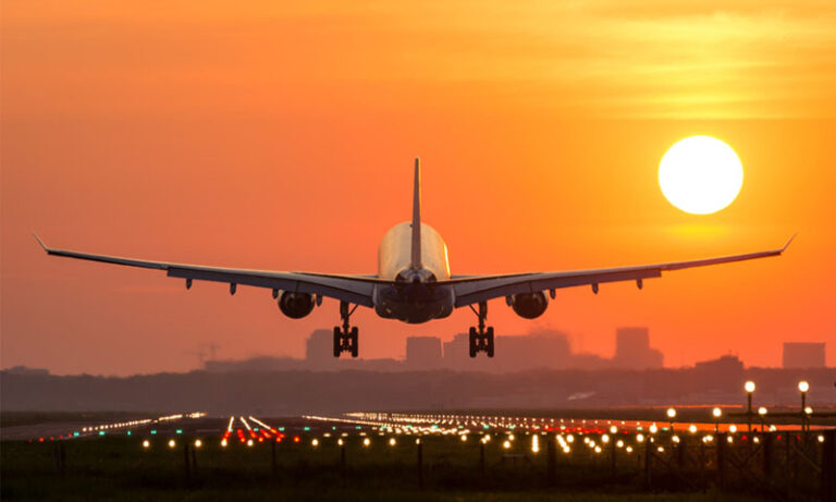 Airlines suspend flights amid Middle East airspace closures