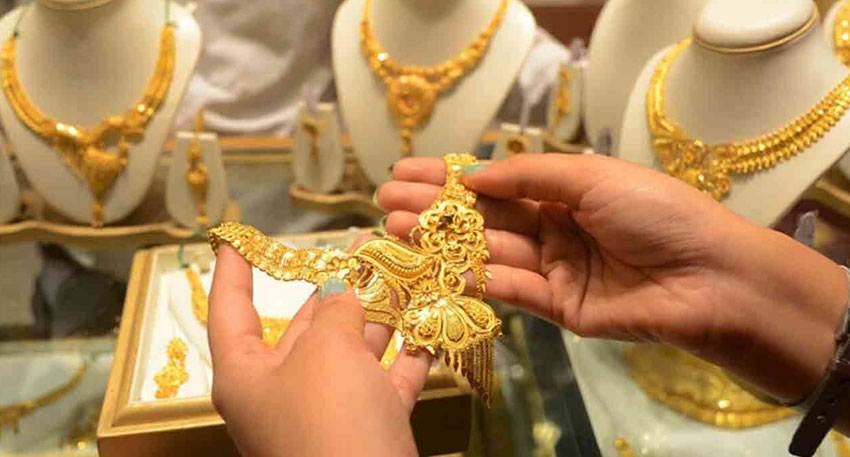 Gold prices crash again after brief spike, silver also slides