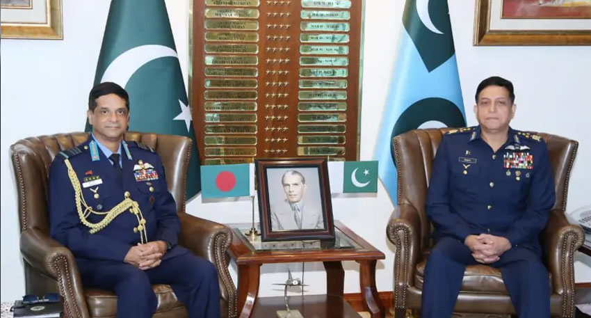 JF-17 Thunder in focus as Pakistan, Bangladesh air chiefs hold key talks