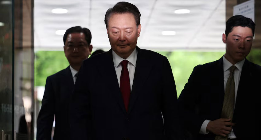Former South Korean President Yoon Suk Yeol arrives at a court to attend a hearing to review his arrest warrant requested by special prosecutors in Seoul, South Korea, July 9, 2025. Reuters